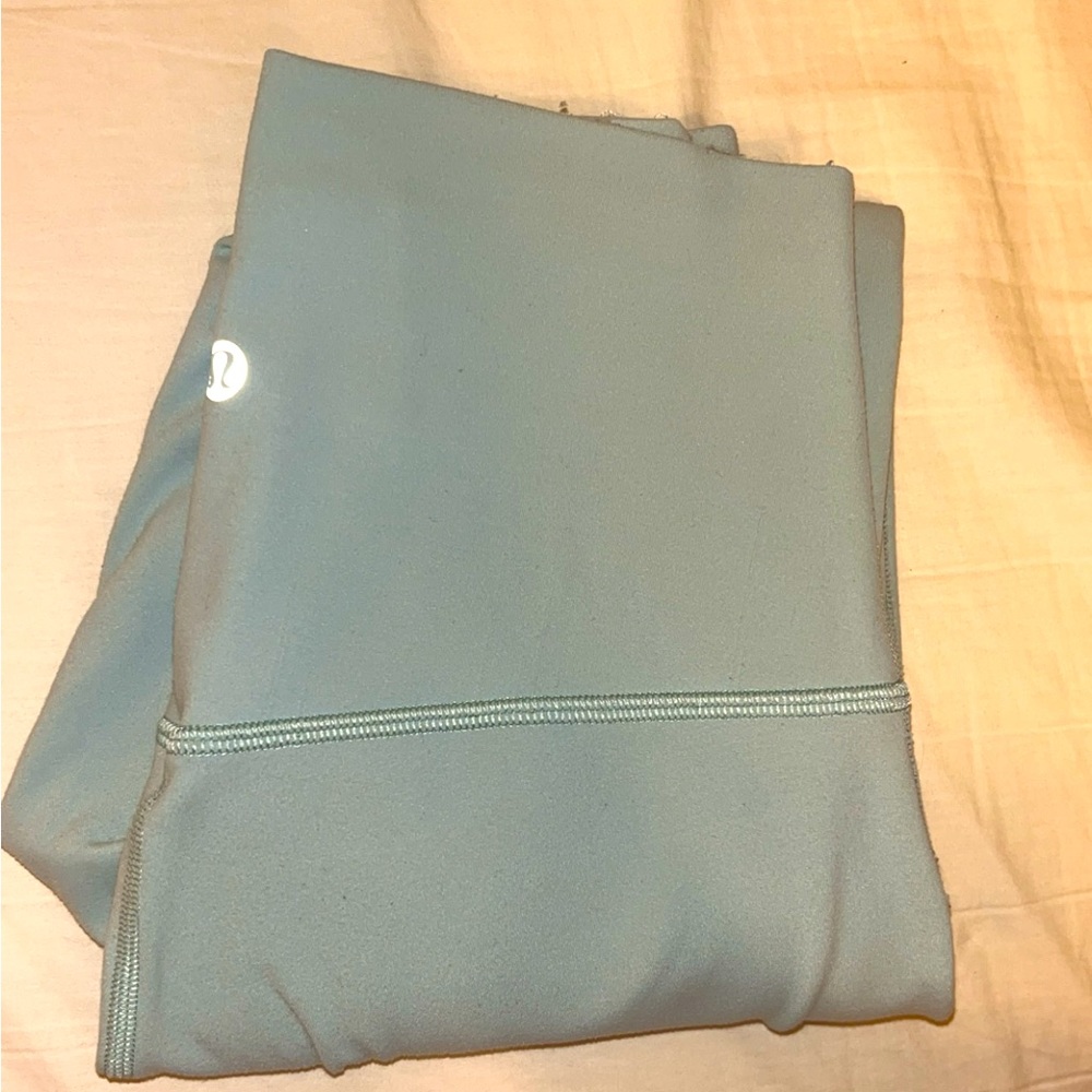 LULULEMON LIGHT GREEN ALIGN LEGGINGS
